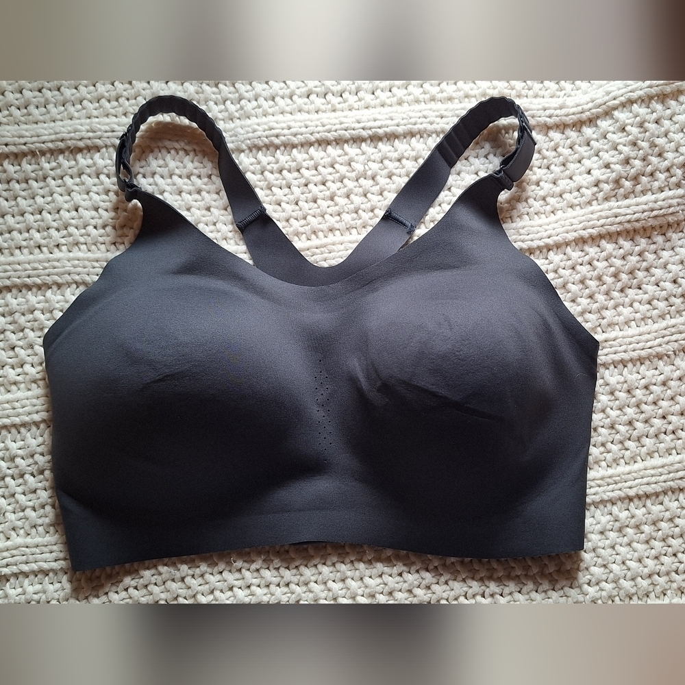 Brooks Dare Racerback Seamless Bra Size 36E
